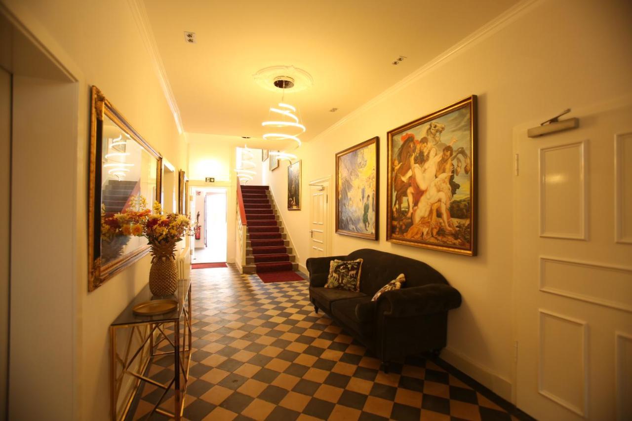 Weisses Ross Designhotel เครกไฮม์โบลันเดน ภายนอก รูปภาพ